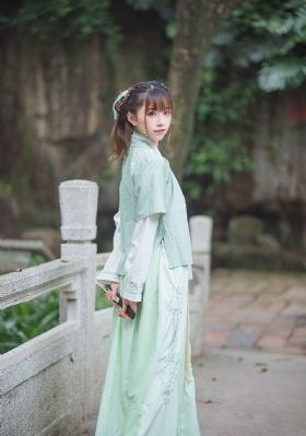 年轻的大乳少妇在线播放_BD免费播放
