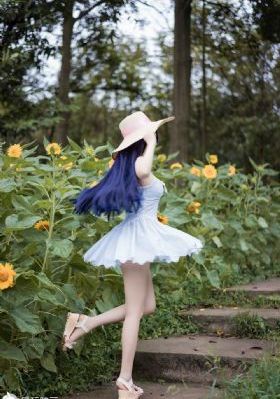 日本熟妇丰满大白屁毛片_迅雷手机免费观看