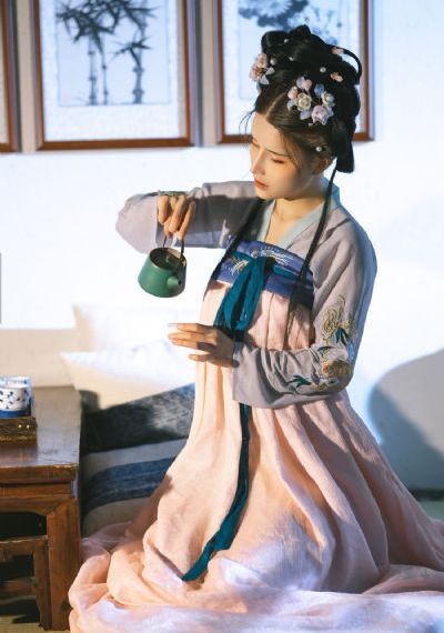 王后伞下_神马影院