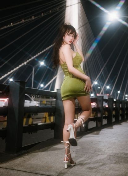 女大沙龙_国产剧免费观看最新