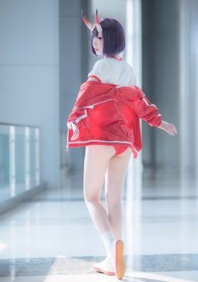 奇怪的美发_HD高清完整版播放